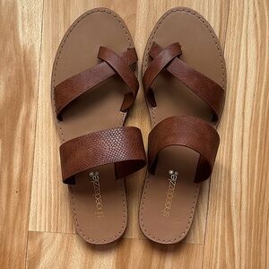 Cloey Slide Sandal